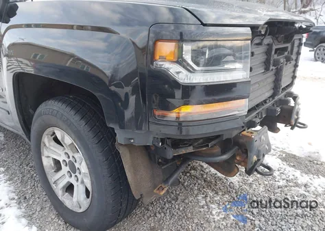 2017 Chevrolet Silverado 1500 2Lt z USA, uszkodzony, nr VIN 1GCVKREC4HZ378501